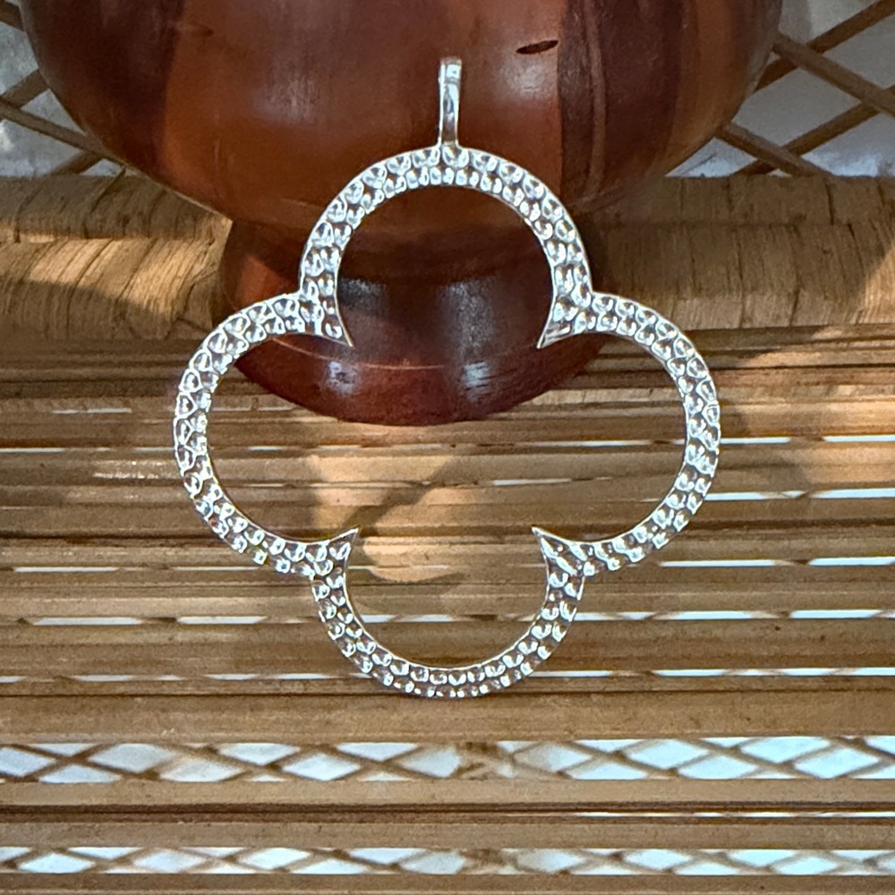 Heidi Klum Silver Clover Pendant